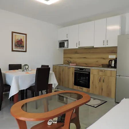 Berat Apartment Vodnjan Exterior photo